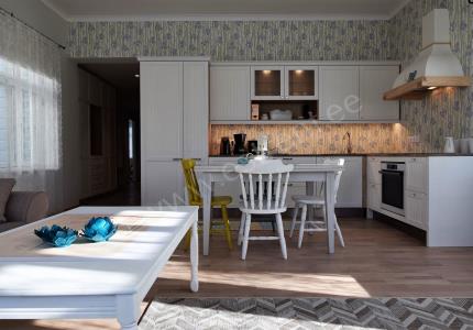 3 Bedroom Apartment 10 - Roosi