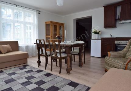 Kahetoaline apartment 5- Roosi